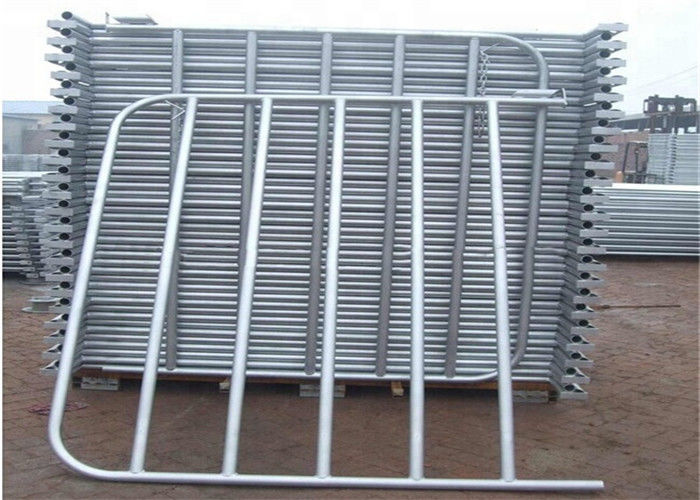 4 - panneaux de barrière de corral de 6FT, clôture de pré de cheval de tuyau galvanisée 6 par rails